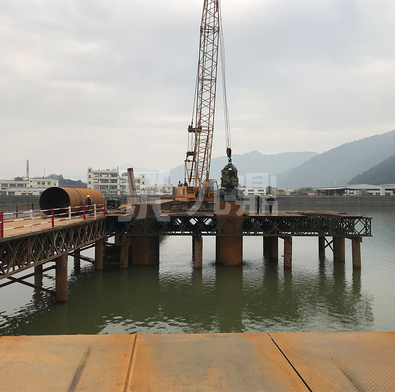   应急贝雷91免费视频入口和固定贝雷91免费视频入口具有构件少，重量轻，成本低的特点