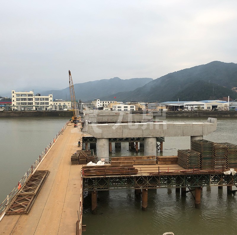 91免费黄色版施工工艺及铺设要求